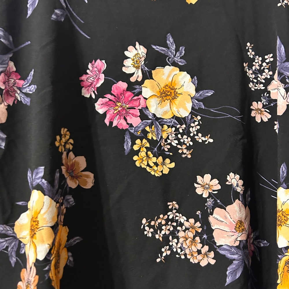 SHEIN Black Floral Short-Sleeve Blouse with Yellow & Pink Flowers - Picture 5 of 5